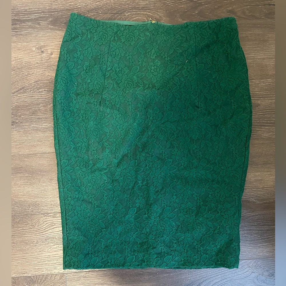 Zara Basic Lace Pencil Skirt